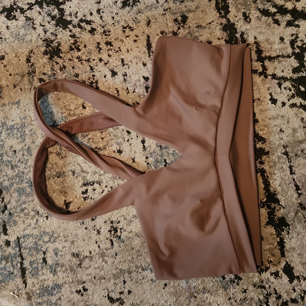ALO YOGA SPORTS BRA